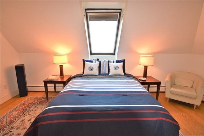 Building Photo - 61 Ledge Rd