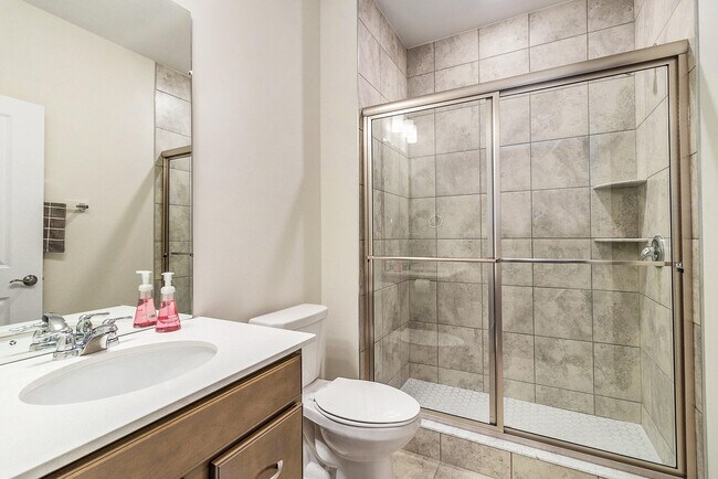 Building Photo - 6579 Foothill Dr