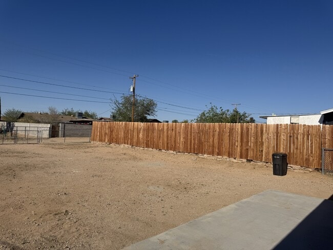 Building Photo - 2727 Marlene Ave