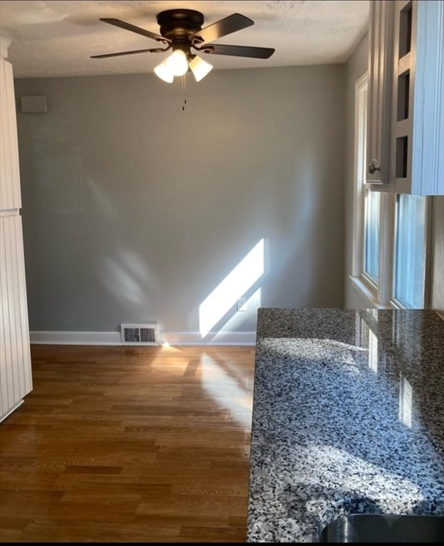 Building Photo - 45 Pilgrim Ave