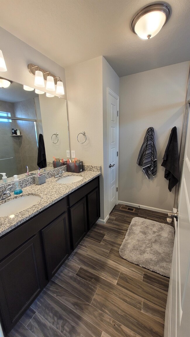 Building Photo - 9172 Baltin Ct