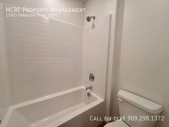 Building Photo - 12903 Paradiso Dr