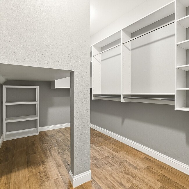 Building Photo - 5403 Winlock Trace Ct