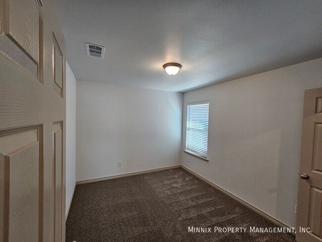 Building Photo - 1325 Bajada St