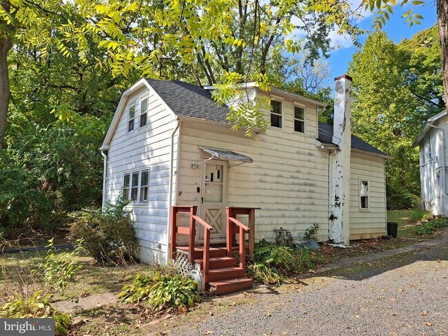 Building Photo - 113 Mill Rd