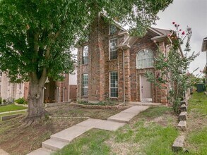 Building Photo - 1417 Homestead Ln