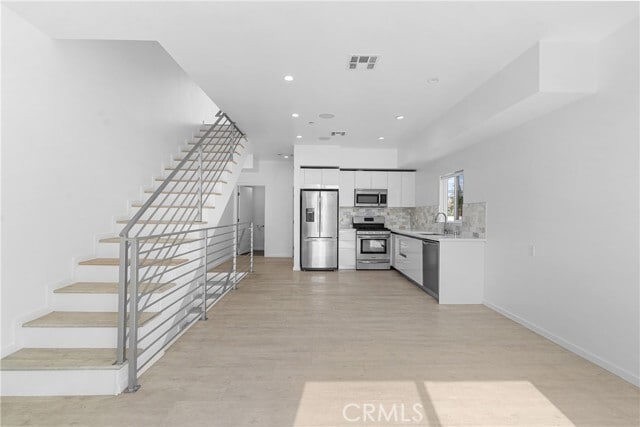 Building Photo - 6009 Barton Ave