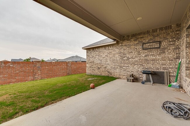 Building Photo - 8616 Rutland Dr