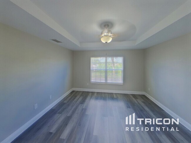 Building Photo - 1822 Sadnet Ln