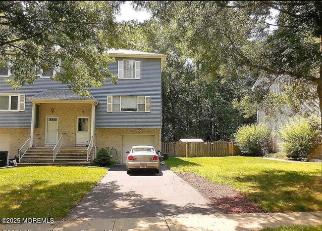 Building Photo - 17 Lone Star Ln