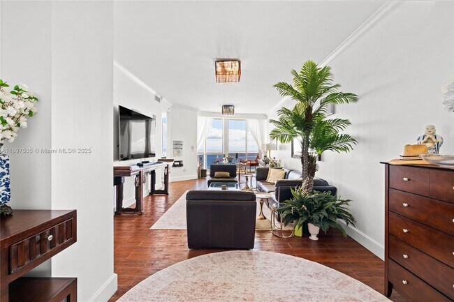 Building Photo - 18201 Collins Ave