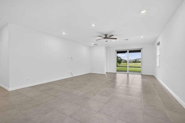 Building Photo - 1305 Haywagon Tr.