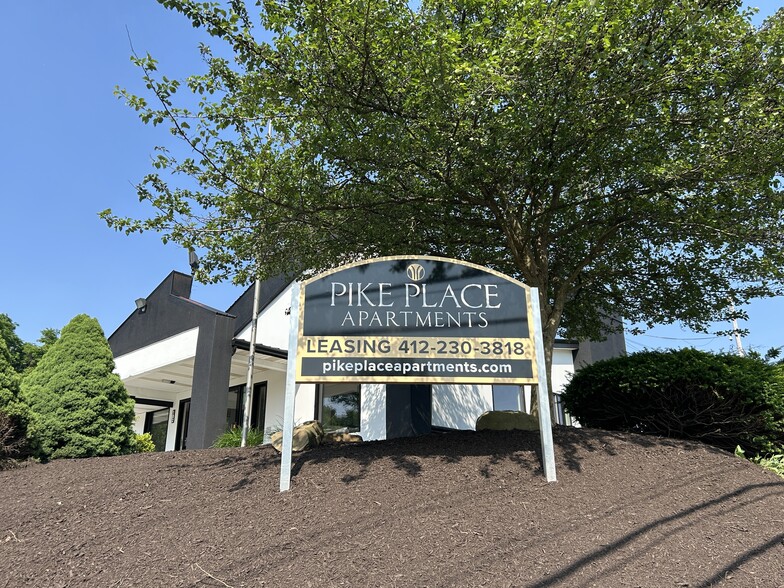 Primary Photo - Pike Place Apartments