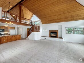 Building Photo - Charming & Spacious 2B/2BA Condo in Missio...