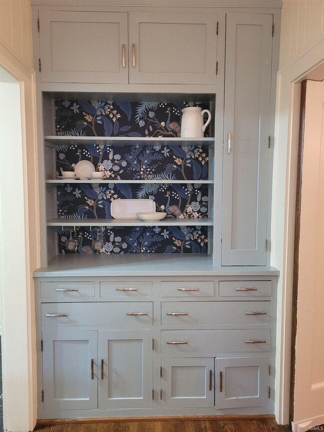 Building Photo - 1223 W Wayne St