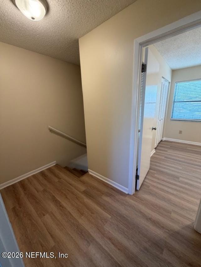 Building Photo - 5627 Pinebay Cir S