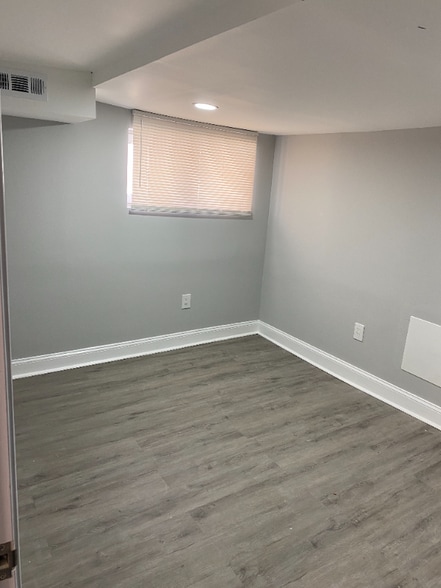 Building Photo - 5114 Belair Rd