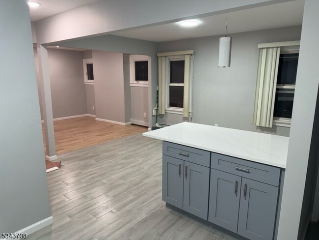 Building Photo - 32 Hornblower Ave