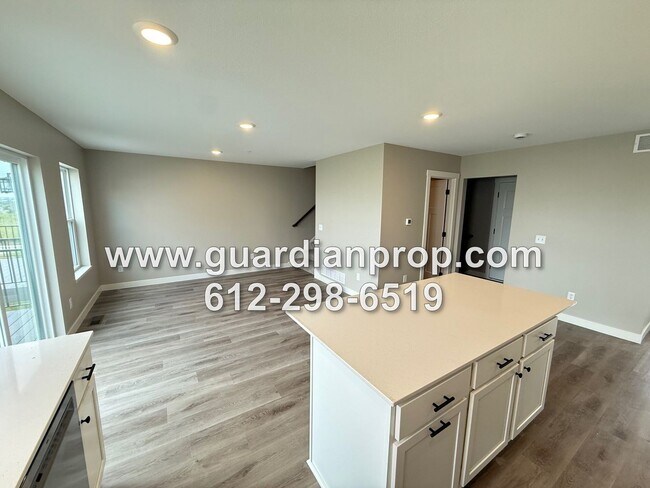 Building Photo - 8857 Granite Ct