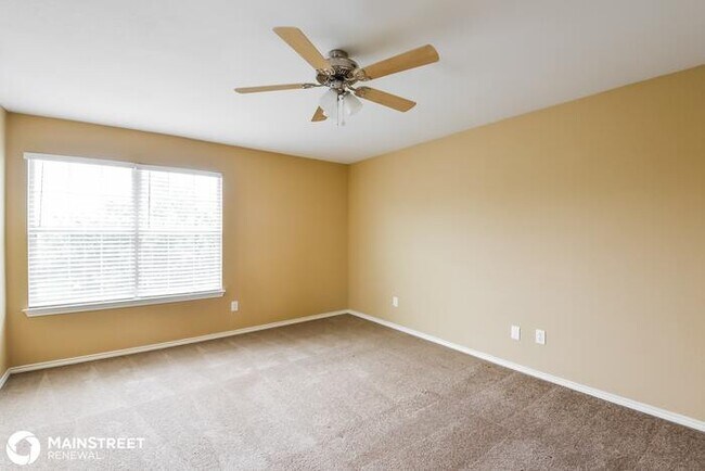 Building Photo - 5502 Hidden Canyon, San Antonio, TX 78252