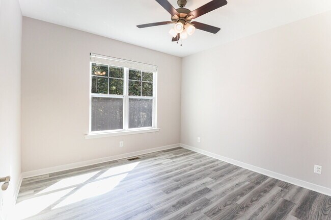 Building Photo - Now Available for Lease – Executive Home i...