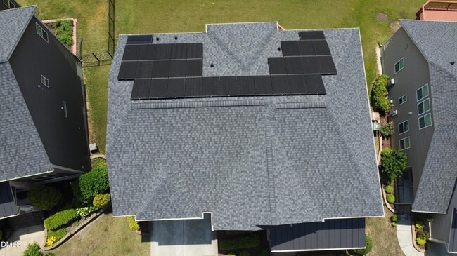 Building Photo - 5016 Trembath Ln