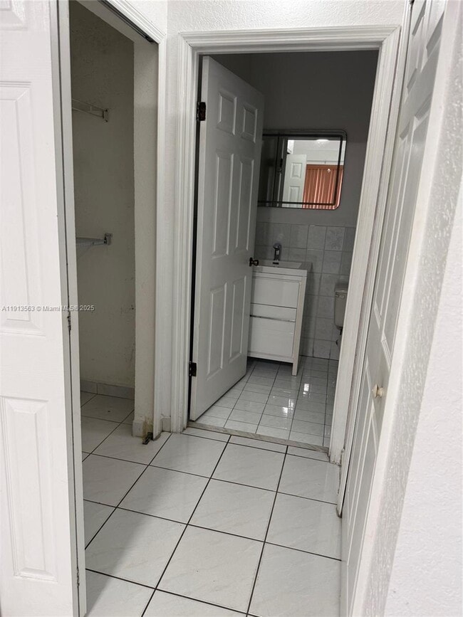 Building Photo - 6985 W 29th Ave