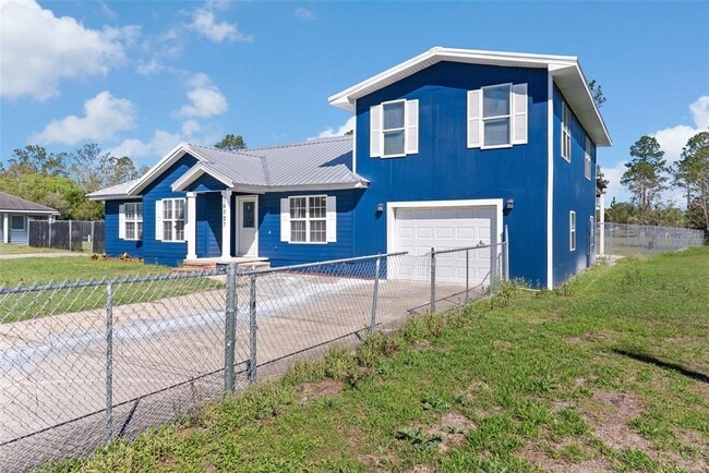 Building Photo - 16727 SE 91st St