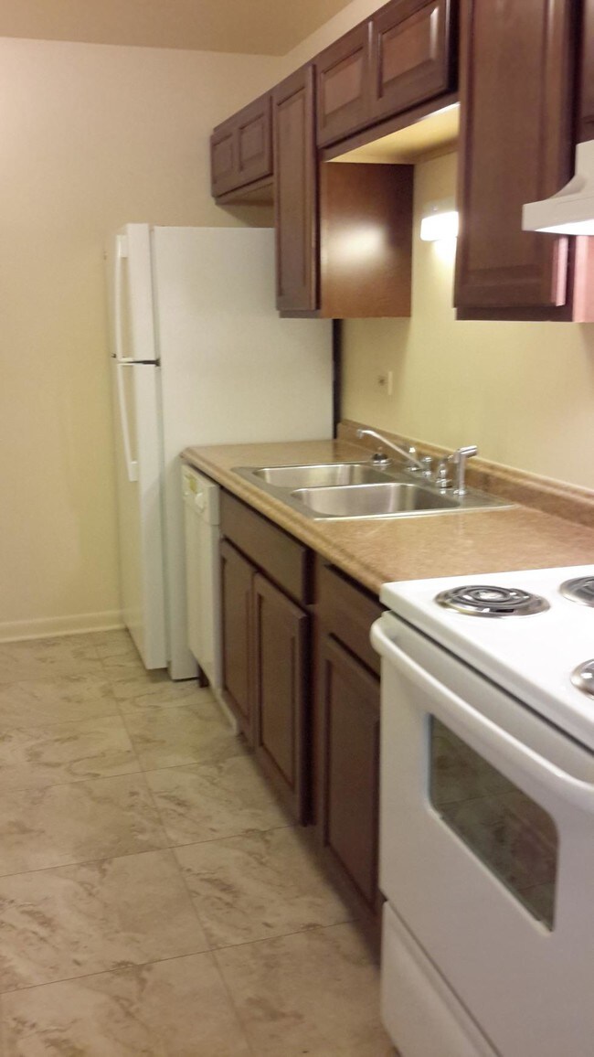 Nordica Apartments 77407860 N Nordica Ave Niles IL 60714 Apartment