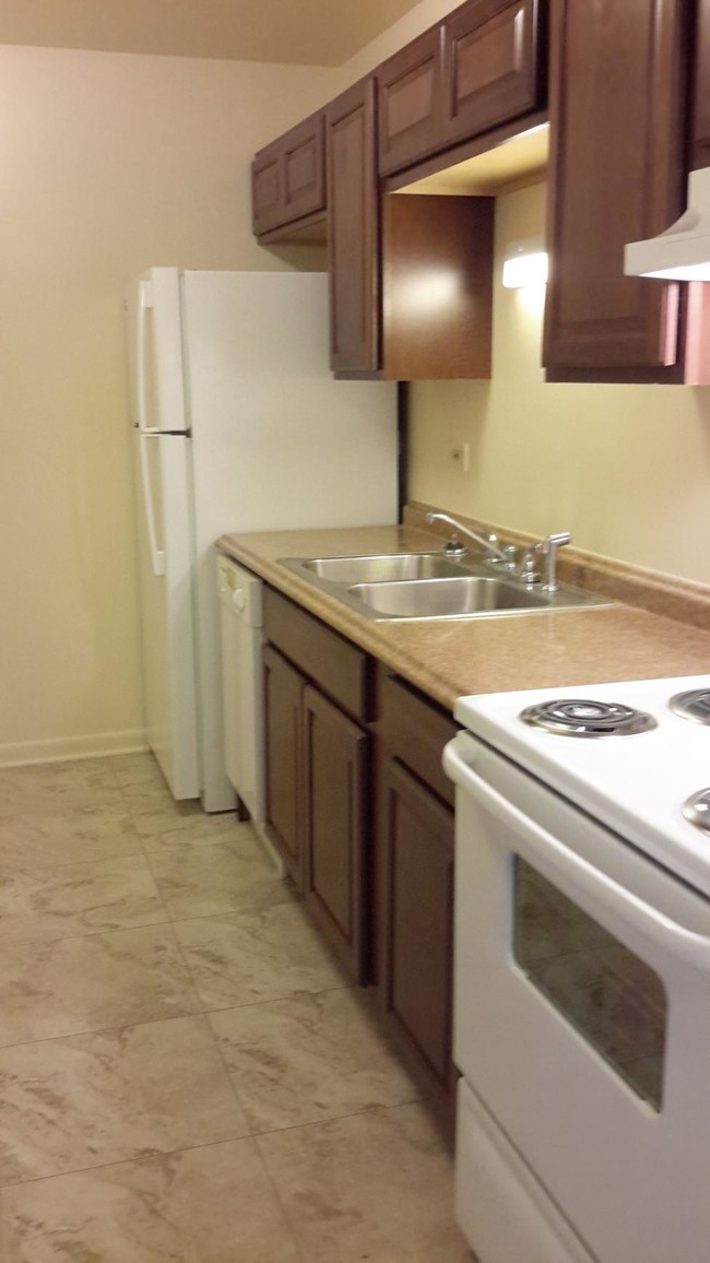 Primary Photo - Nordica Apartments