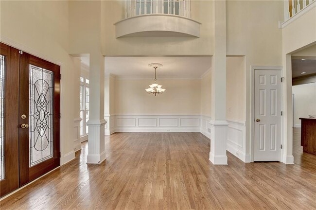 Building Photo - 11140 Donnington Dr