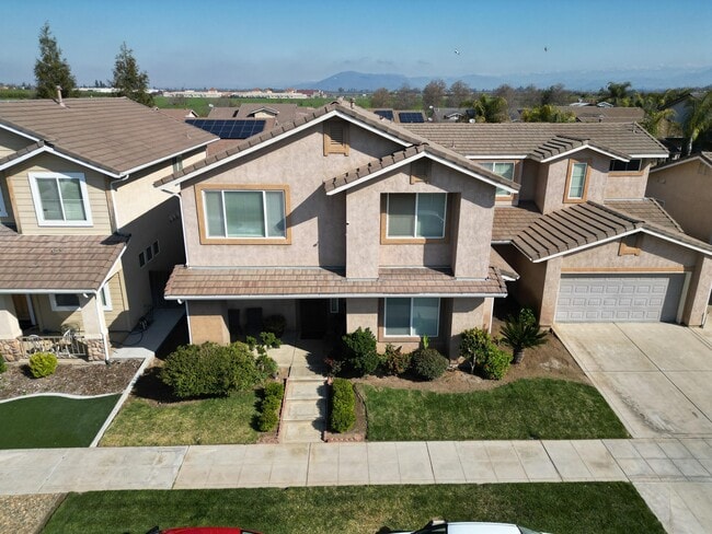 Primary Photo - 2346 E Early Ave