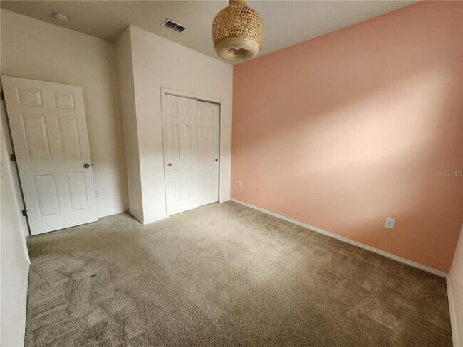 Building Photo - 15734 Stone House Dr