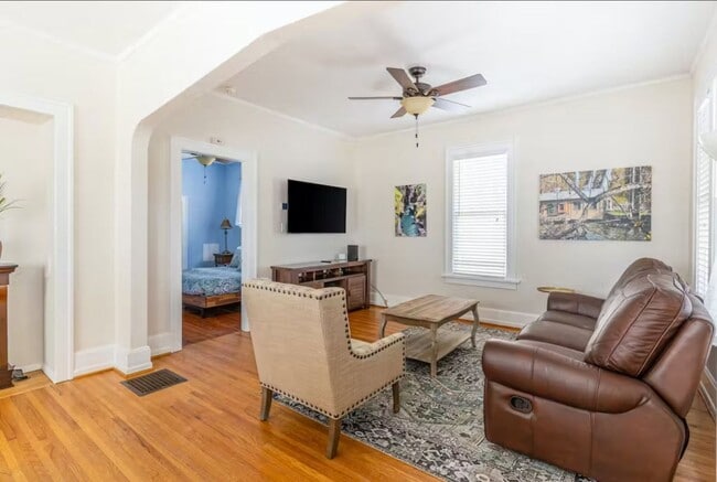 Building Photo - Beautiful 4 Bedroom Rental in Prime East Kalispell Location