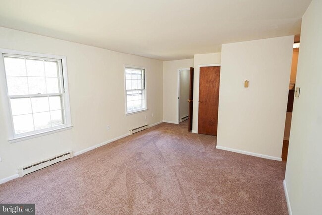 Building Photo - 510 Elberta Ave