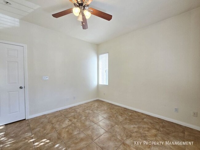 Building Photo - 9818 Nicova Ave