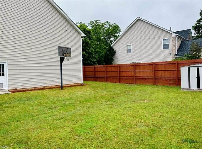 Building Photo - 1133 Hawthorn Ln
