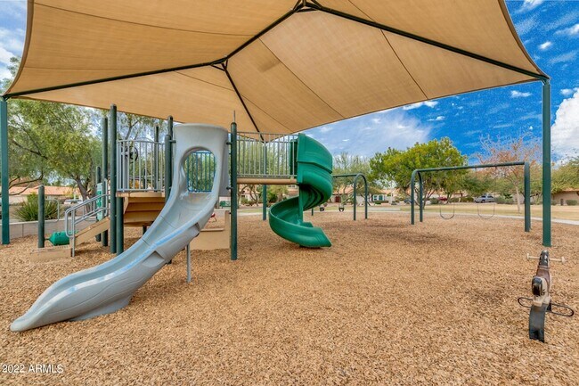 Building Photo - 1345 W Musket Way