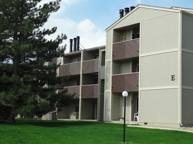 Building Photo - 3431 Stover St