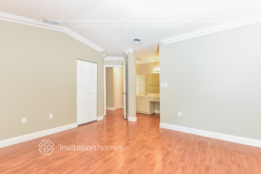 Building Photo - 13778 SW 145th St