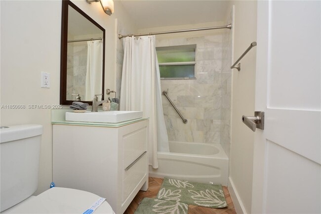 Building Photo - 2305 N Ocean Blvd