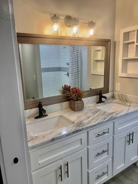 Building Photo - 1059 S Cross Bridges Rd