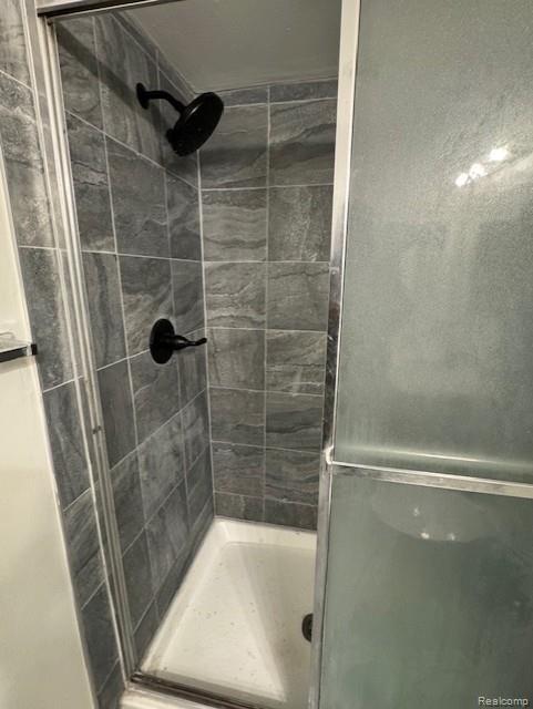 Building Photo - 16245 Roanoke St