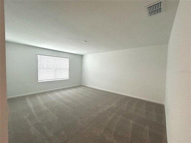 Building Photo - 5683 Ficus Aurea St