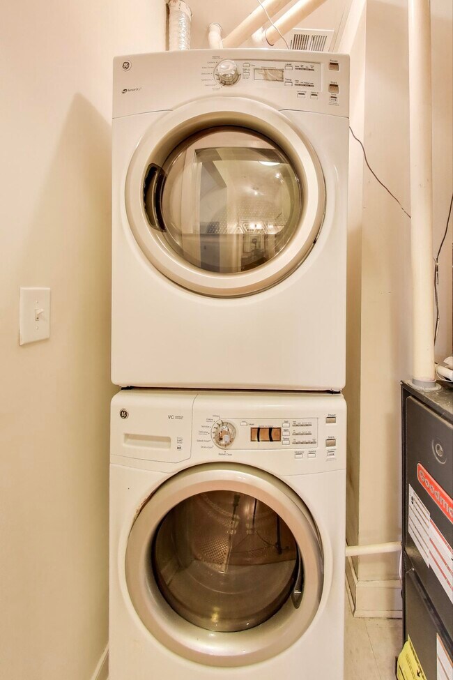 Building Photo - 8005 13th St