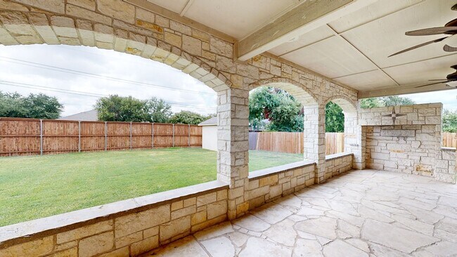 Building Photo - $2,095 FOR A GORGEOUS HOME BY FORT HOOD!