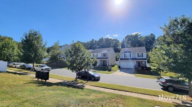Building Photo - 7516 Mockernut Dr
