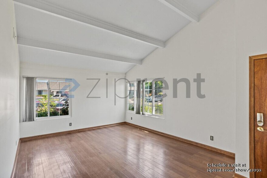 Building Photo - 3708 Dundale Dr