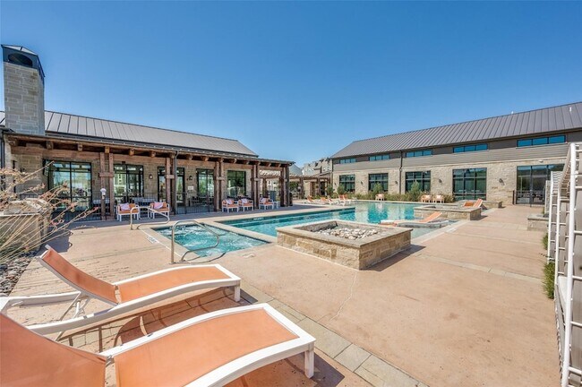 Building Photo - 2609 La Altura Ln