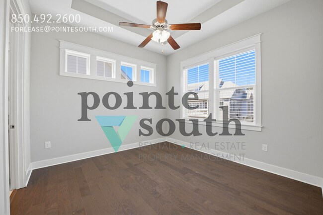 Building Photo - 26 E Pine Lands Lp